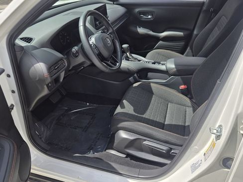 Certified 2024 Honda HR-V Sport image 10