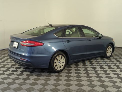 Used 2019 Ford Fusion S FWD image 6