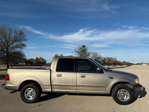 Used 2001 Ford F150 XLT image 32