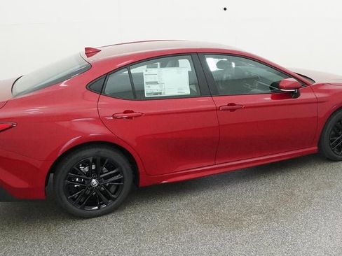 New 2026 Toyota Camry SE FWD image 10