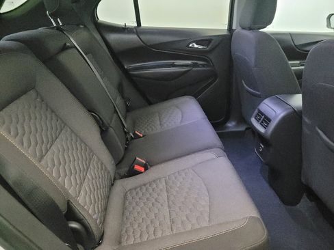 Used 2020 Chevrolet Equinox LT image 19