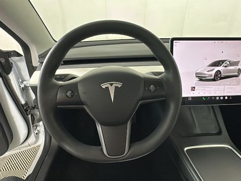 Used 2023 Tesla Model 3 Standard Range RWD image 14