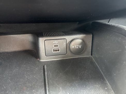 Used 2025 Ford Escape Active image 30