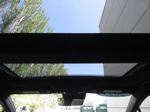 Certified 2023 Toyota bZ4X AWD image 29