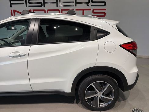 Used 2022 Honda HR-V EX image 6