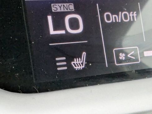 Used 2021 Subaru Outback Premium image 21