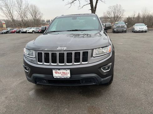Used 2014 Jeep Grand Cherokee Laredo w/ Quick Order Package 23E AWD/4WD image 2
