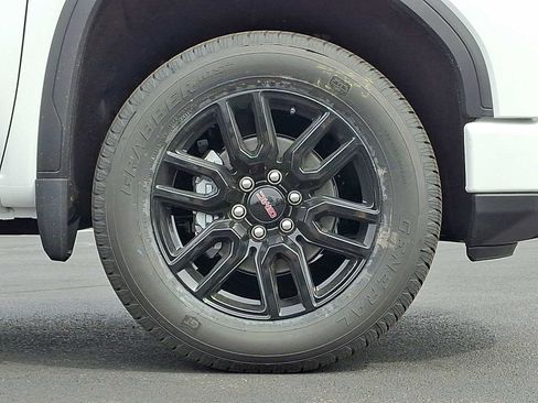 New 2026 GMC Sierra 1500 Elevation image 7