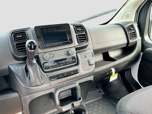 New 2026 RAM ProMaster 2500 w/ Convenience Group FWD image 21