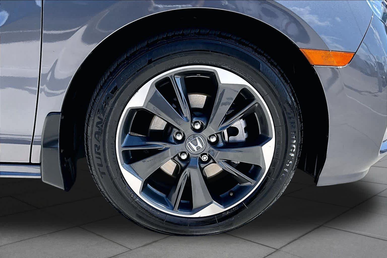 Used 2024 Honda Odyssey Elite image 10