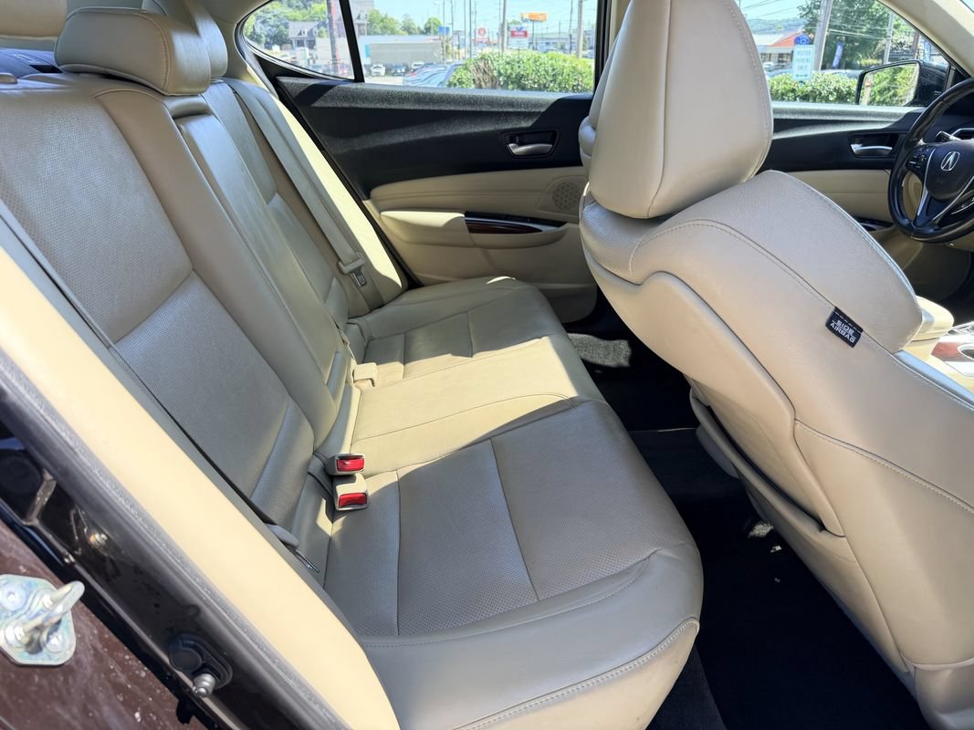 Used 2017 Acura TLX w/ Advance Package FWD image 15