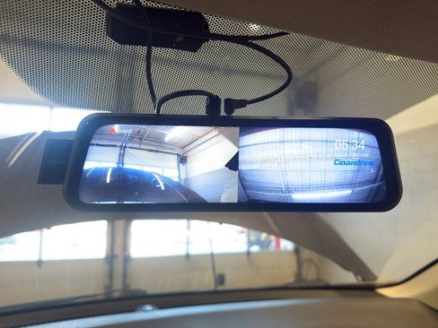 Used 2017 Honda HR-V LX image 19