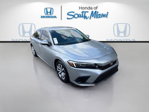 Certified 2024 Honda Civic LX image 1