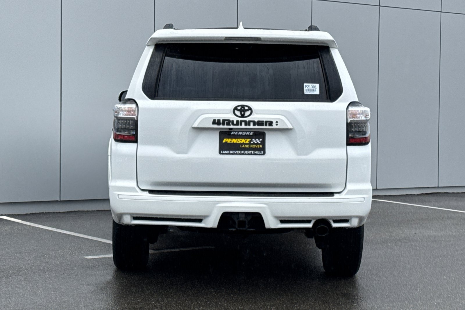 Used 2022 Toyota 4Runner TRD Sport w/ Technology Package AWD/4WD image 4