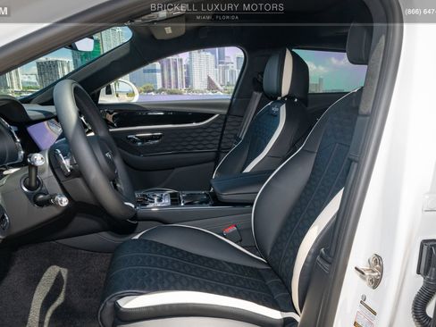 Used 2025 Bentley Flying Spur Plug-In Hybrid w/ First Edition Specification AWD/4WD image 7