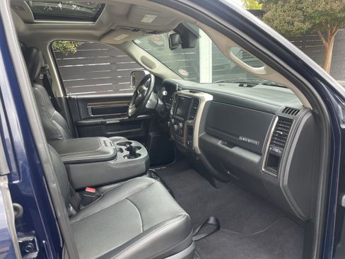 Used 2013 RAM 2500 Laramie w/ Convenience Group image 5