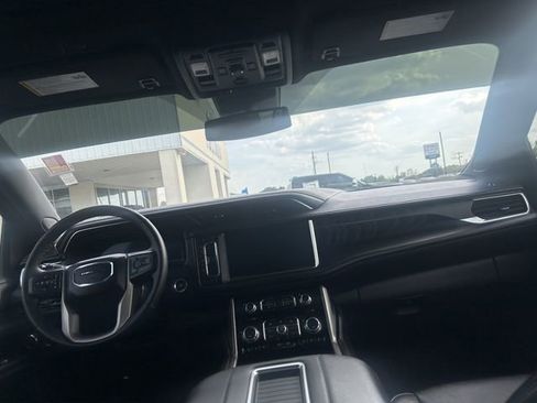 Used 2023 GMC Yukon Denali w/ Max Trailering Package image 8
