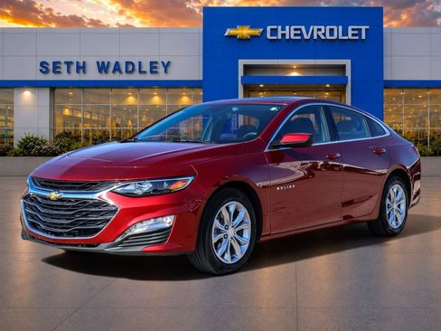 Used 2024 Chevrolet Malibu LT FWD image 3