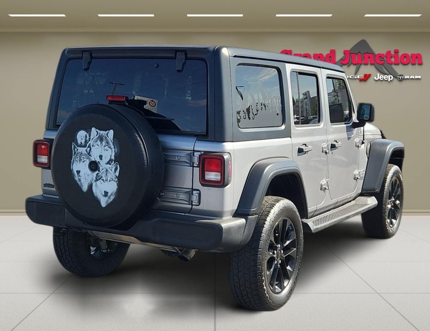 Used 2020 Jeep Wrangler Unlimited Sport S AWD/4WD image 4
