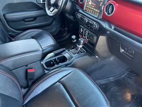 Used 2022 Jeep Gladiator Rubicon w/ LED Lighting Group image 16