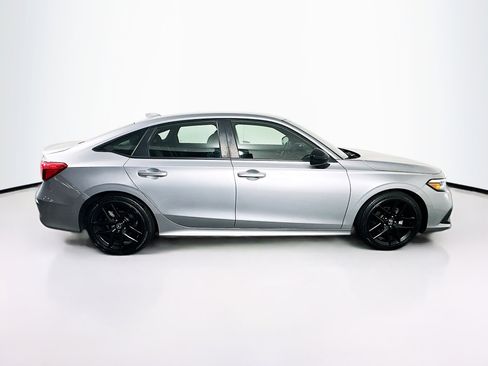 Used 2022 Honda Civic Sport image 10