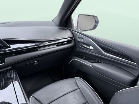 Used 2021 Cadillac Escalade Sport w/ Driver Assist Tech Package image 61