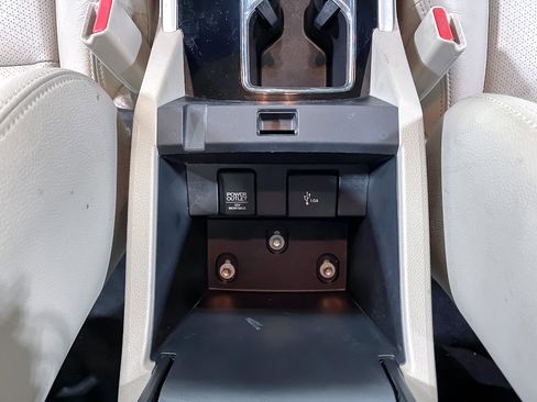 Used 2016 Honda Accord EX-L image 29