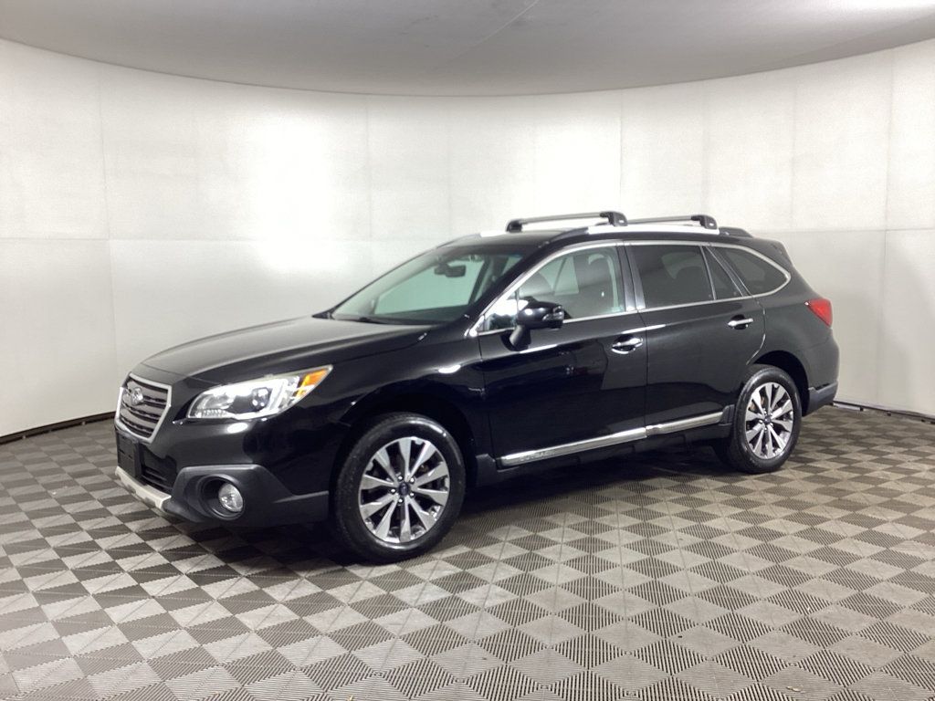 Used 2017 Subaru Outback 3.6R Touring AWD/4WD image 7