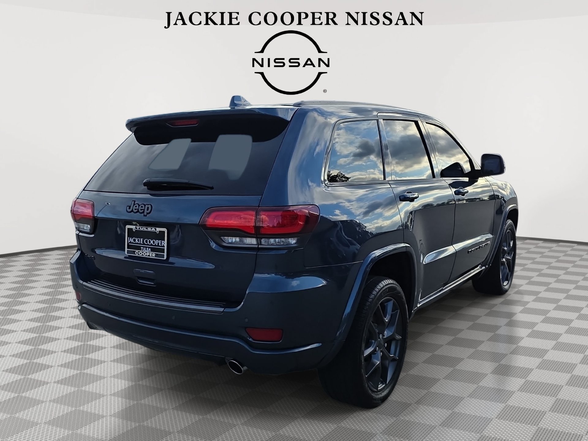 Used 2021 Jeep Grand Cherokee Limited w/ Quick Order Package 2GK 80th AWD/4WD image 5