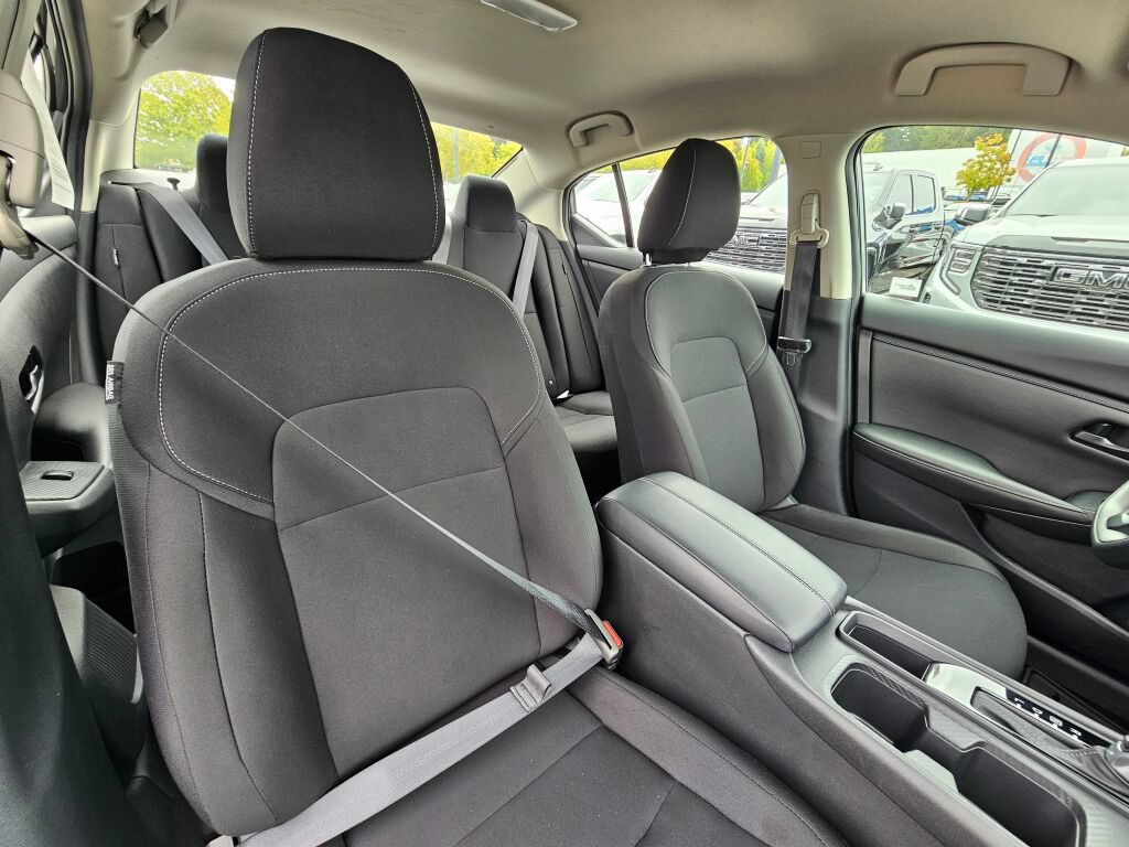 Used 2025 Nissan Sentra S FWD image 67
