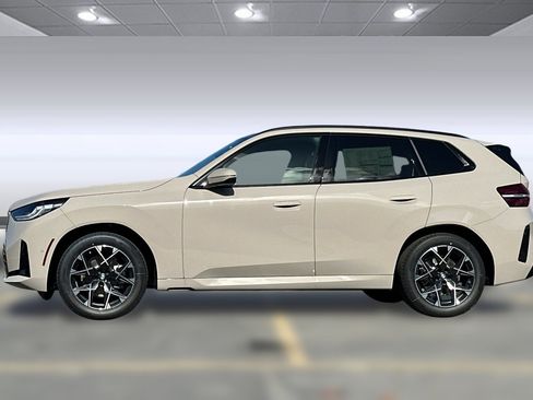 Used 2026 BMW X3 xDrive30 w/ M Sport Package image 2