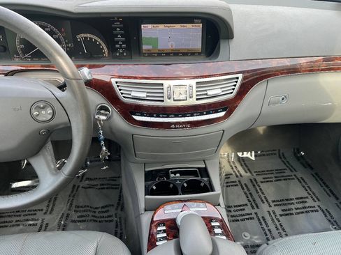 Used 2008 Mercedes-Benz S 550 4MATIC image 34