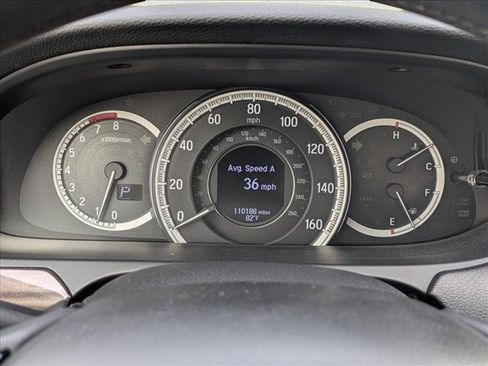 Used 2016 Honda Accord Touring image 11