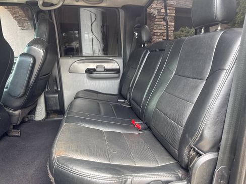 Used 2006 Ford F250 Lariat AWD/4WD image 11