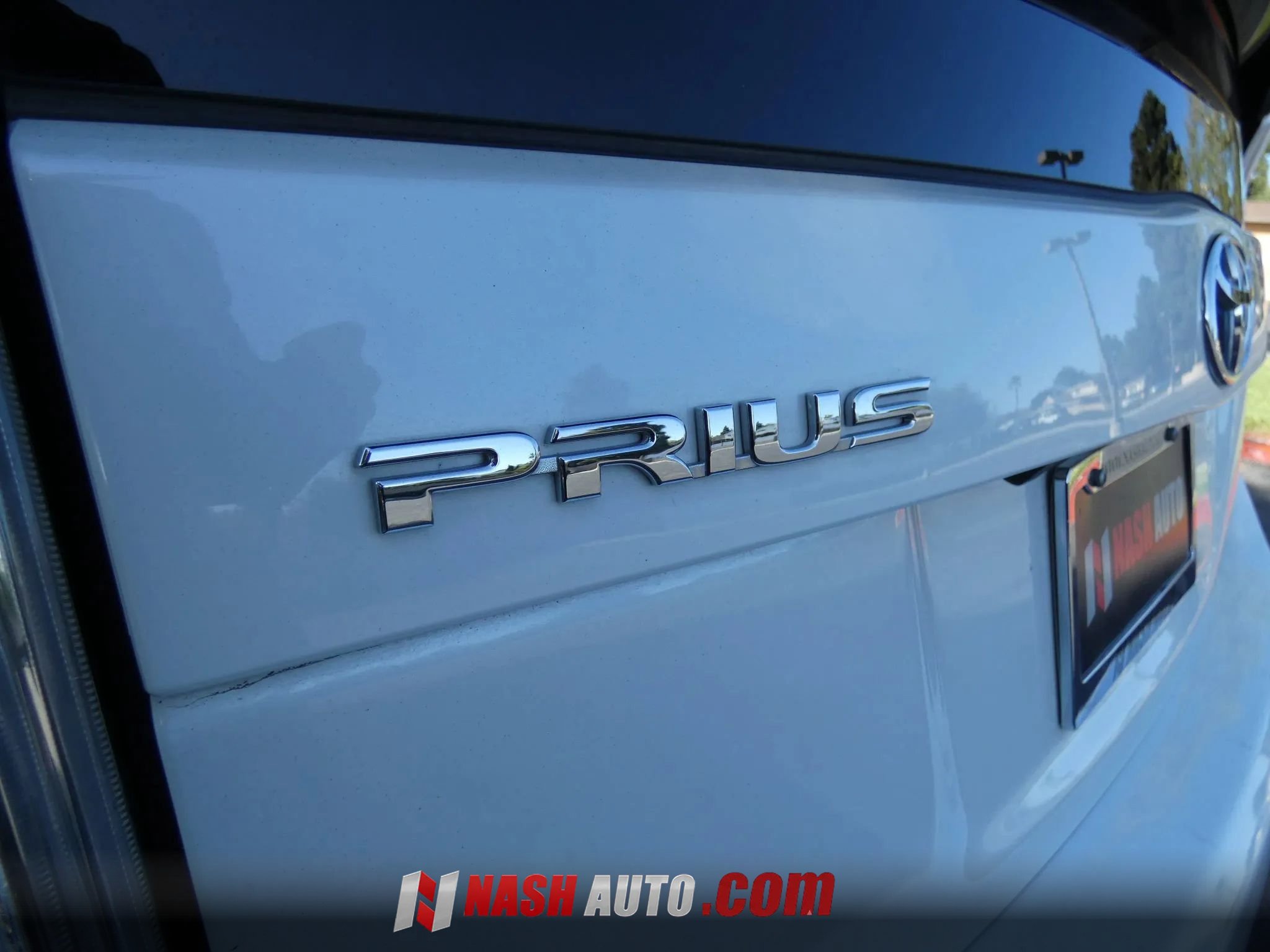 Used 2014 Toyota Prius Two FWD image 28