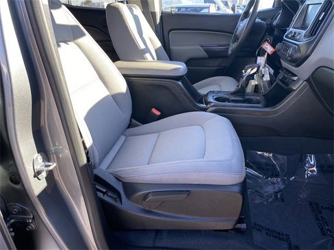 Used 2022 Chevrolet Colorado W/T image 30