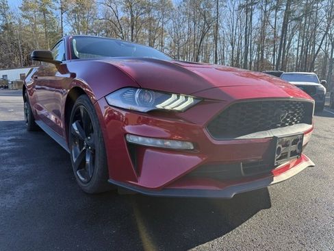 Certified 2022 Ford Mustang EcoBoost w/ Black Accent Package image 6