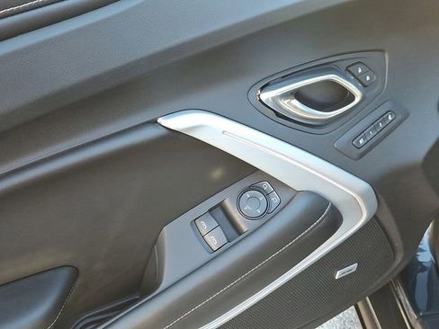 Used 2018 Chevrolet Camaro SS image 23