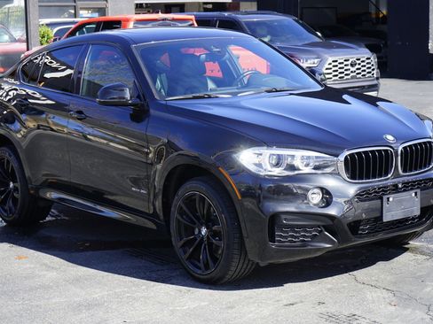 Used 2019 BMW X6 sDrive35i w/ M Sport Package image 6