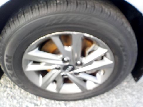 Used 2019 Kia Optima LX image 27