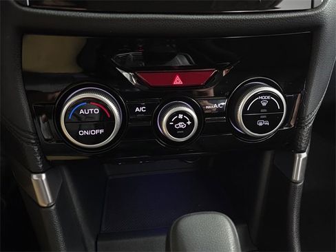 Used 2021 Subaru Forester Premium image 15