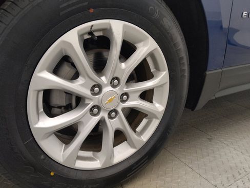 Used 2020 Chevrolet Equinox LT FWD image 31