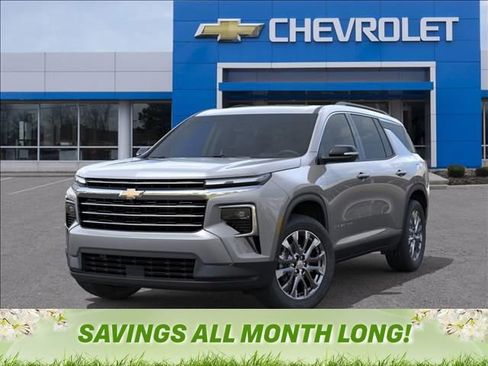 New 2026 Chevrolet Traverse LT w/ Sun and Wheel Package image 6