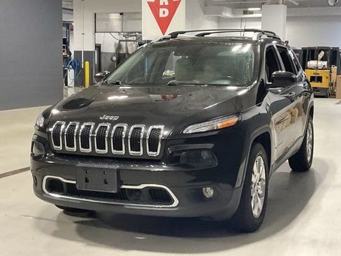 Used 2015 Jeep Cherokee Limited w/ Luxury Group AWD/4WD image 27