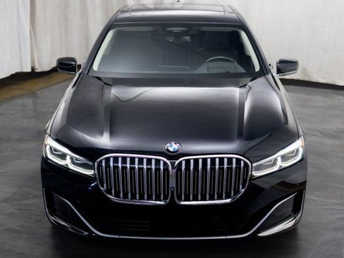Used 2020 BMW 750i xDrive AWD/4WD image 4