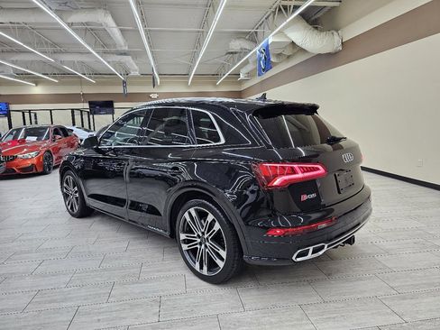 Used 2018 Audi SQ5 Premium Plus w/ S Sport Package image 8