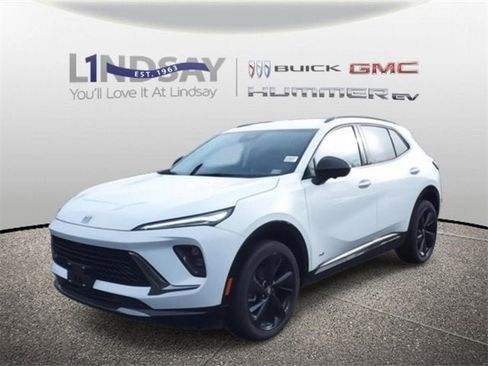 New 2025 Buick Envision Sport Touring image 1