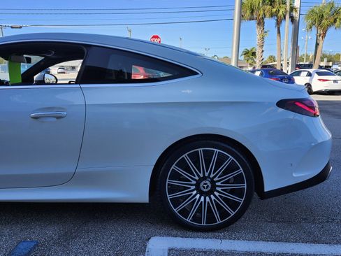 Certified 2024 Mercedes-Benz CLE 300 4MATIC Coupe image 8