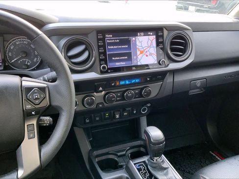 Used 2022 Toyota Tacoma TRD Pro image 7