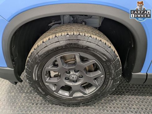 Used 2024 Honda Pilot TrailSport image 7